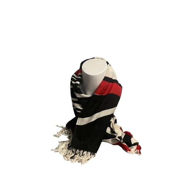 NWT Women's Pashmina Shawl, Scarf  Measure 70.8'X27.5' - Picture 2 of 6